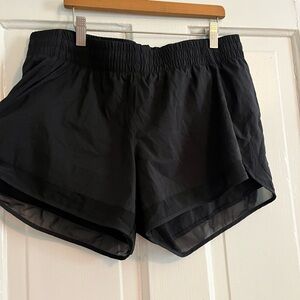 Lot of 2! Athleta Mesh Racer Run Shorts Size L